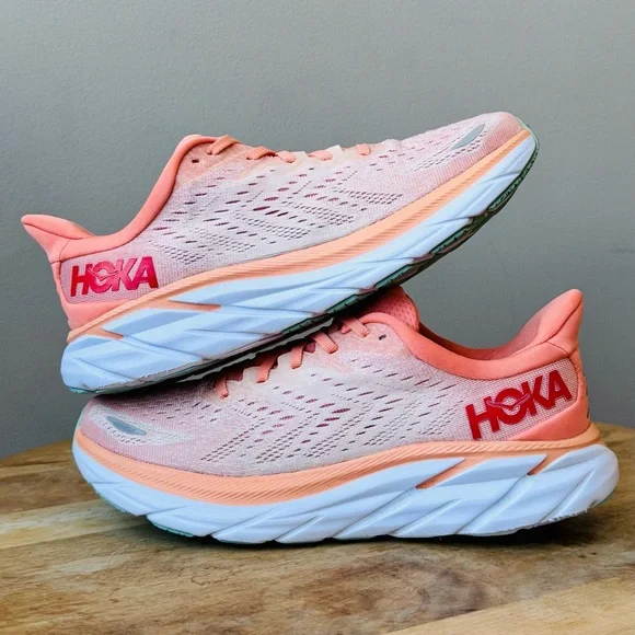 Hoka Women's ONE ONE Clifton 8 Running Shoe in Cantaloupe/Silver Peony Size 9.5 - Picture 3 of 15